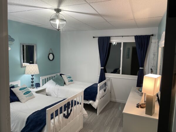 White and aqua theme elegant bedroom